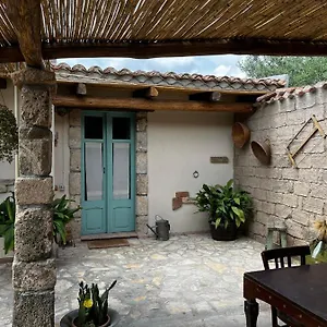Séjour à la campagne Graziosa Stanza Campidanese Su Terzu