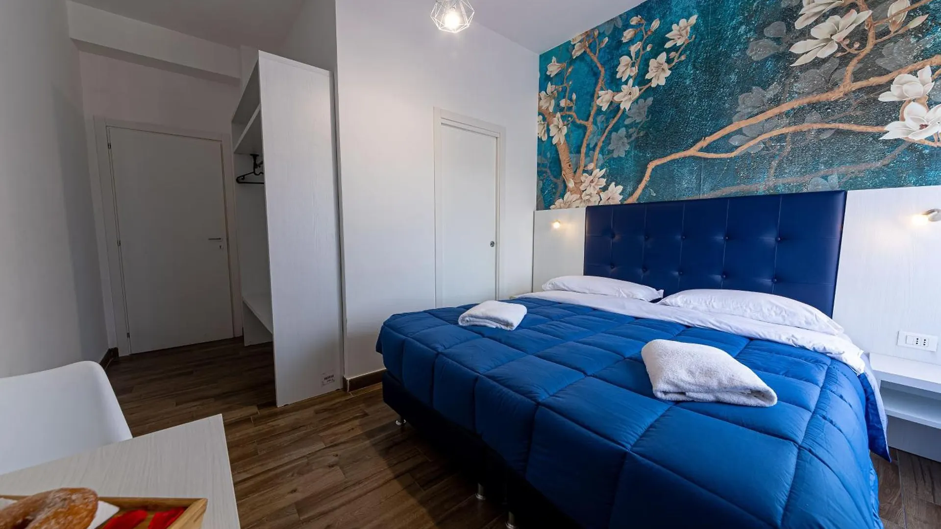 Nel Cuore Di Parthenope Naples Bed & Breakfast