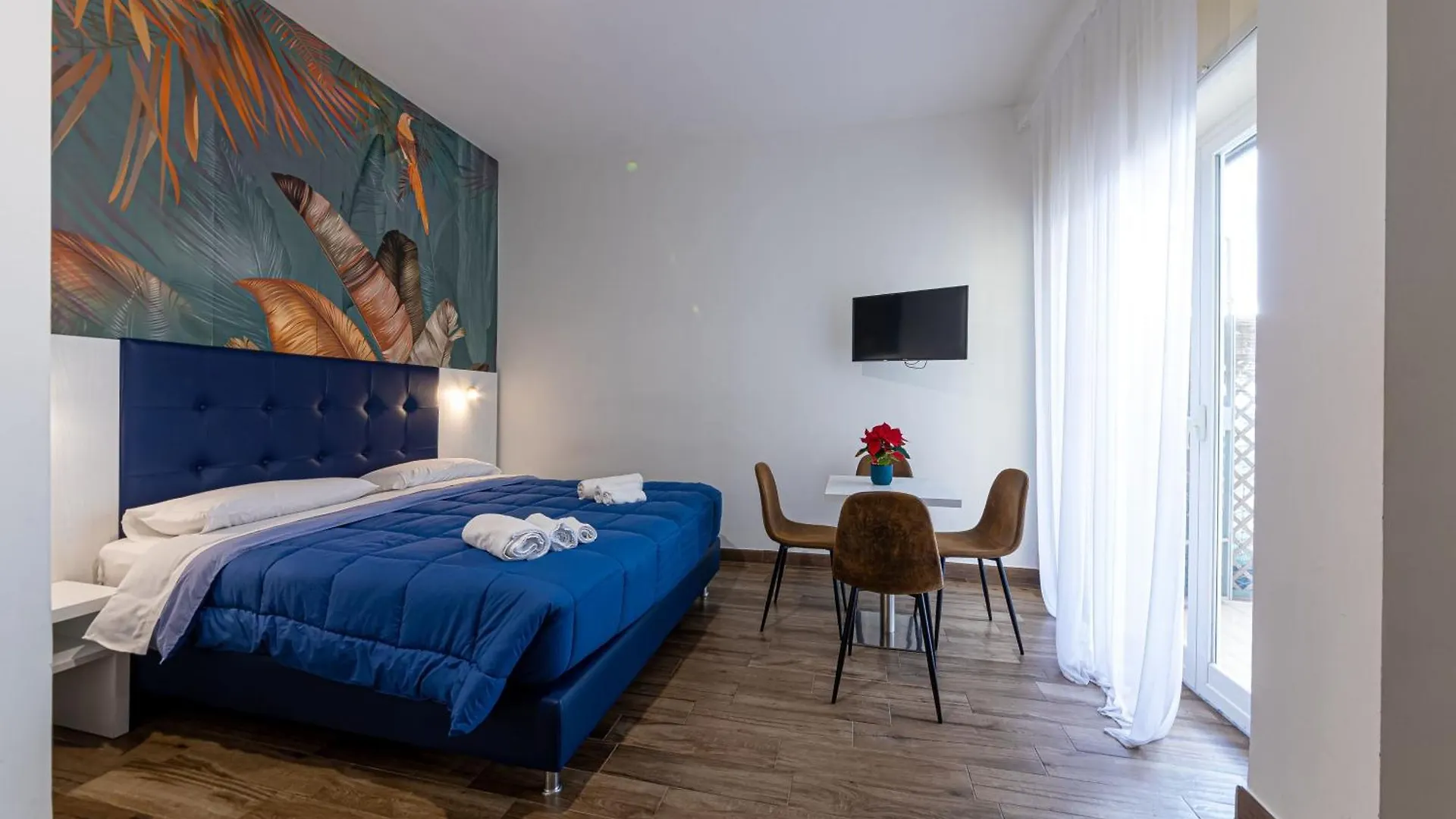 Nel Cuore Di Parthenope Naples 2*,  Italy