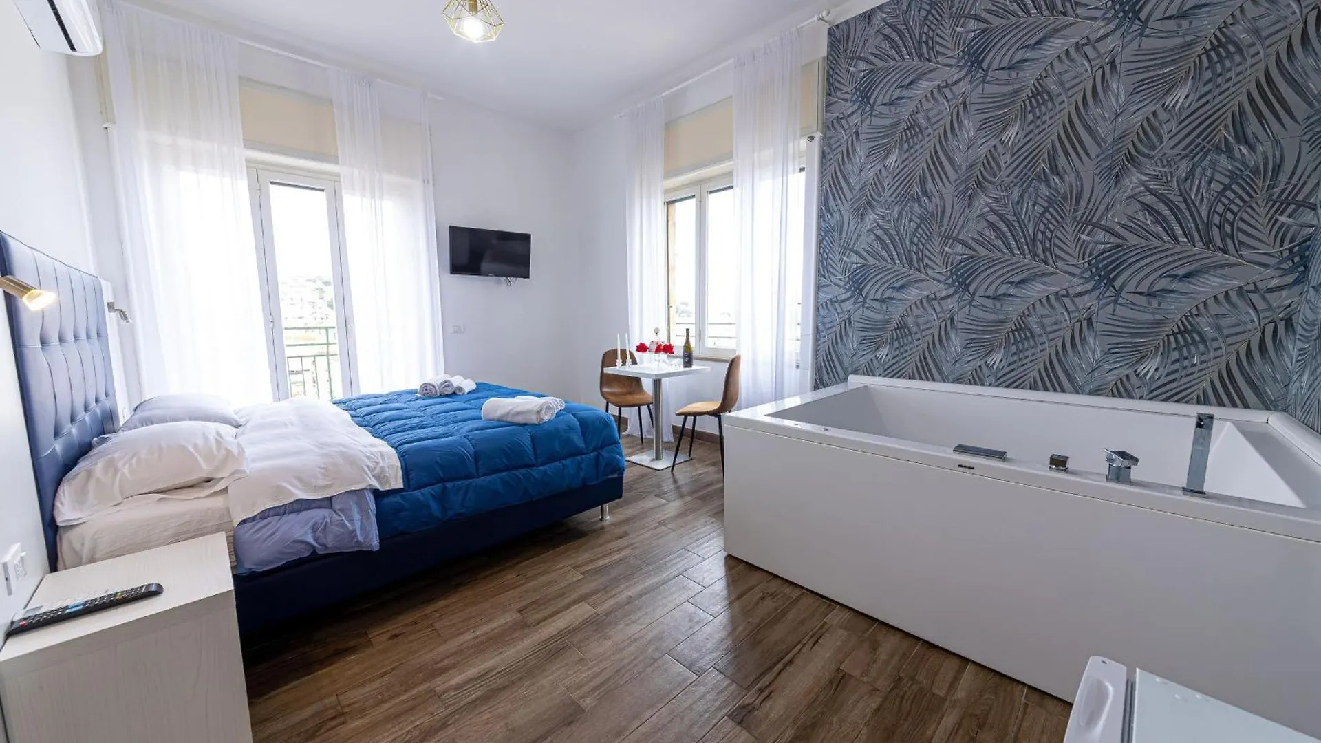 Nel Cuore Di Parthenope Naples Bed & Breakfast